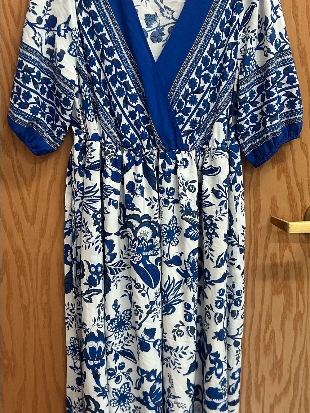 Women's Top Subcategory Identification